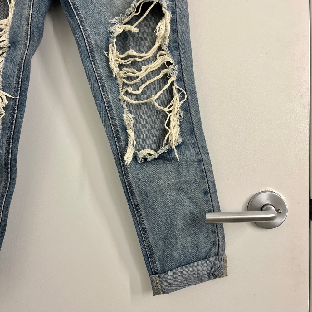 AFRM Jeans - Picture 2 of 6